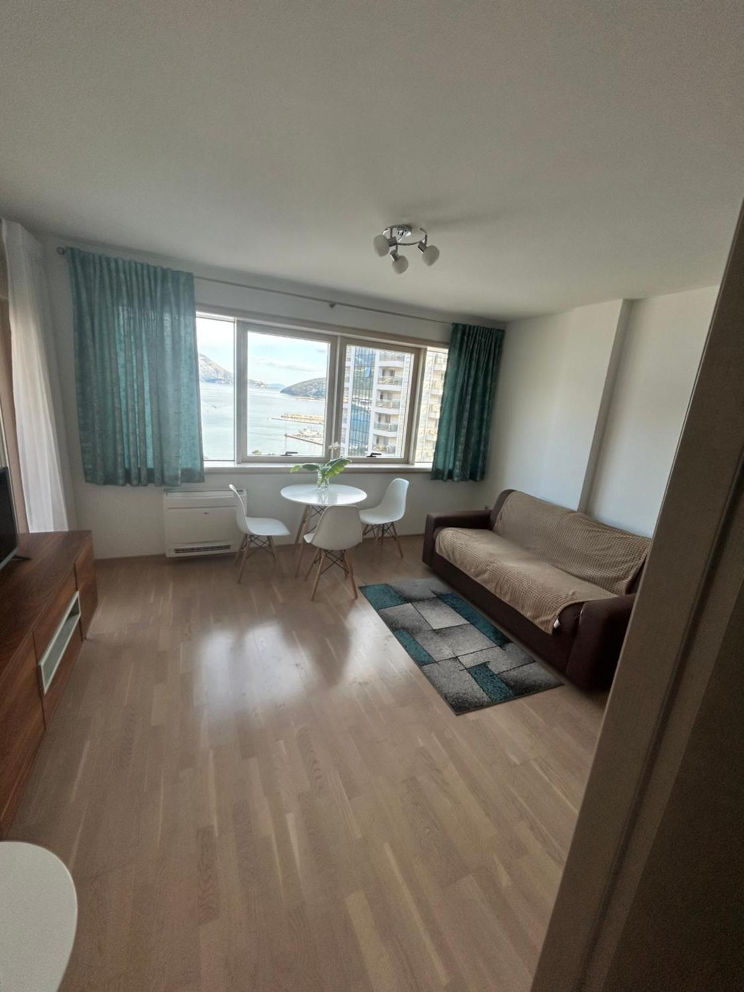 Apartments Krug Budva Eksteriør bilde