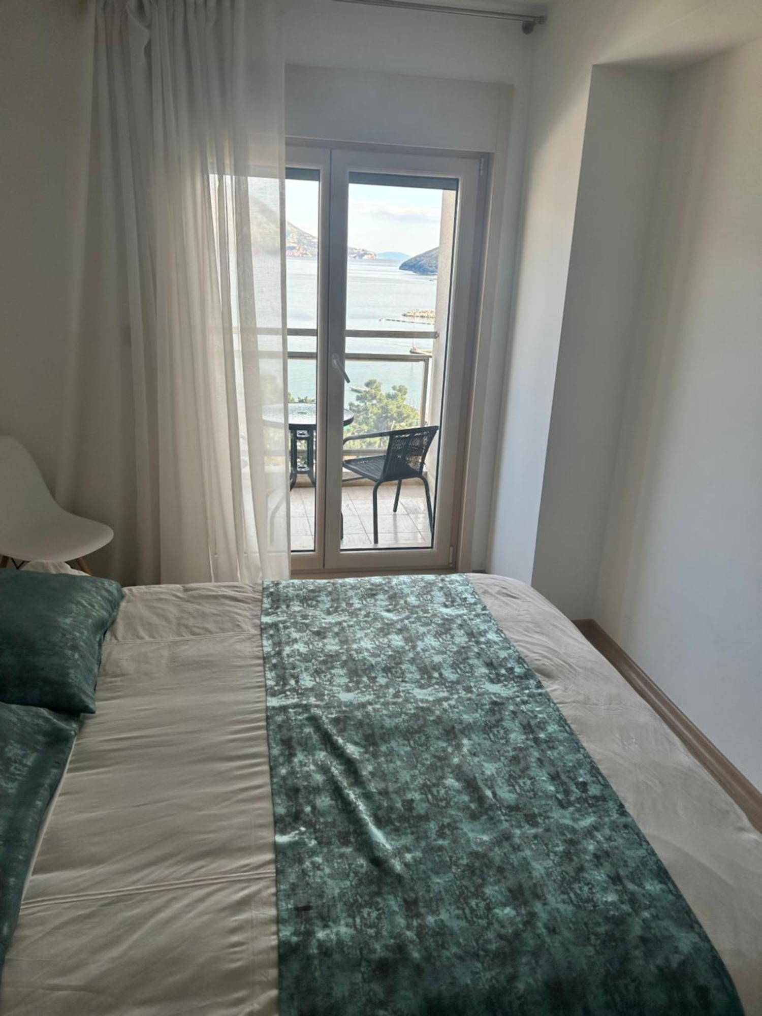 Apartments Krug Budva Eksteriør bilde