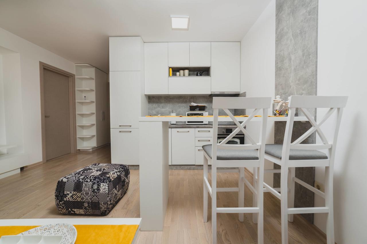 Apartments Krug Budva Eksteriør bilde